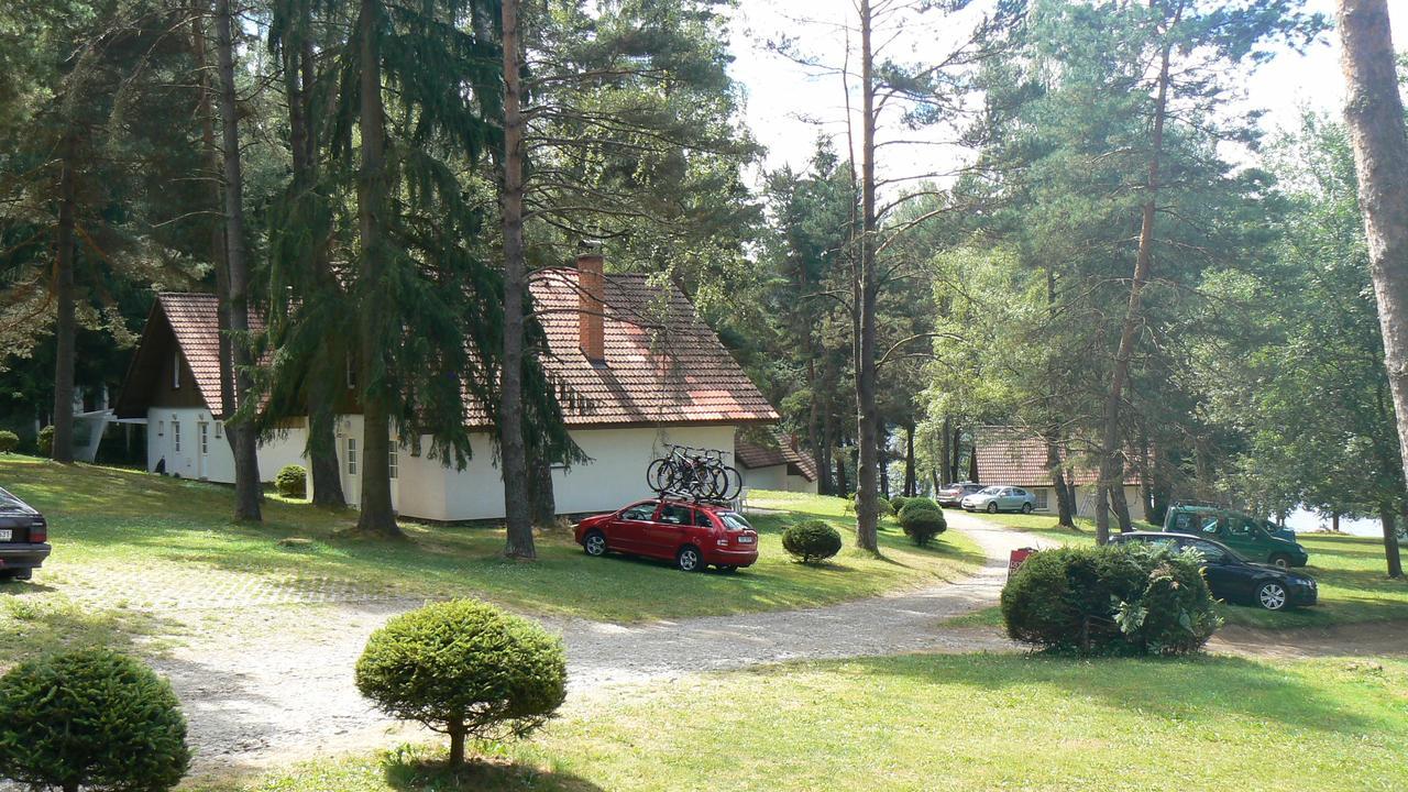 Lojzovy Paseky Hotell Frymburk Exteriör bild