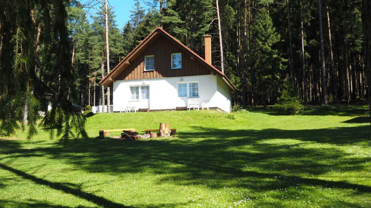 Lojzovy Paseky Hotell Frymburk Exteriör bild