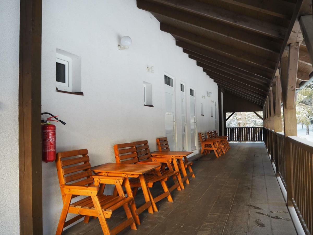 Lojzovy Paseky Hotell Frymburk Exteriör bild